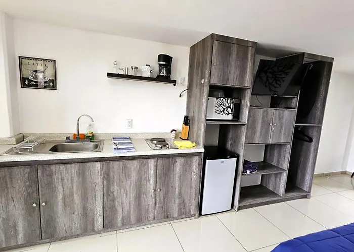 Apartment S02 Max Premium Frente Al Tec Cem Cocineta Wifi Balcon Parking Terraza
